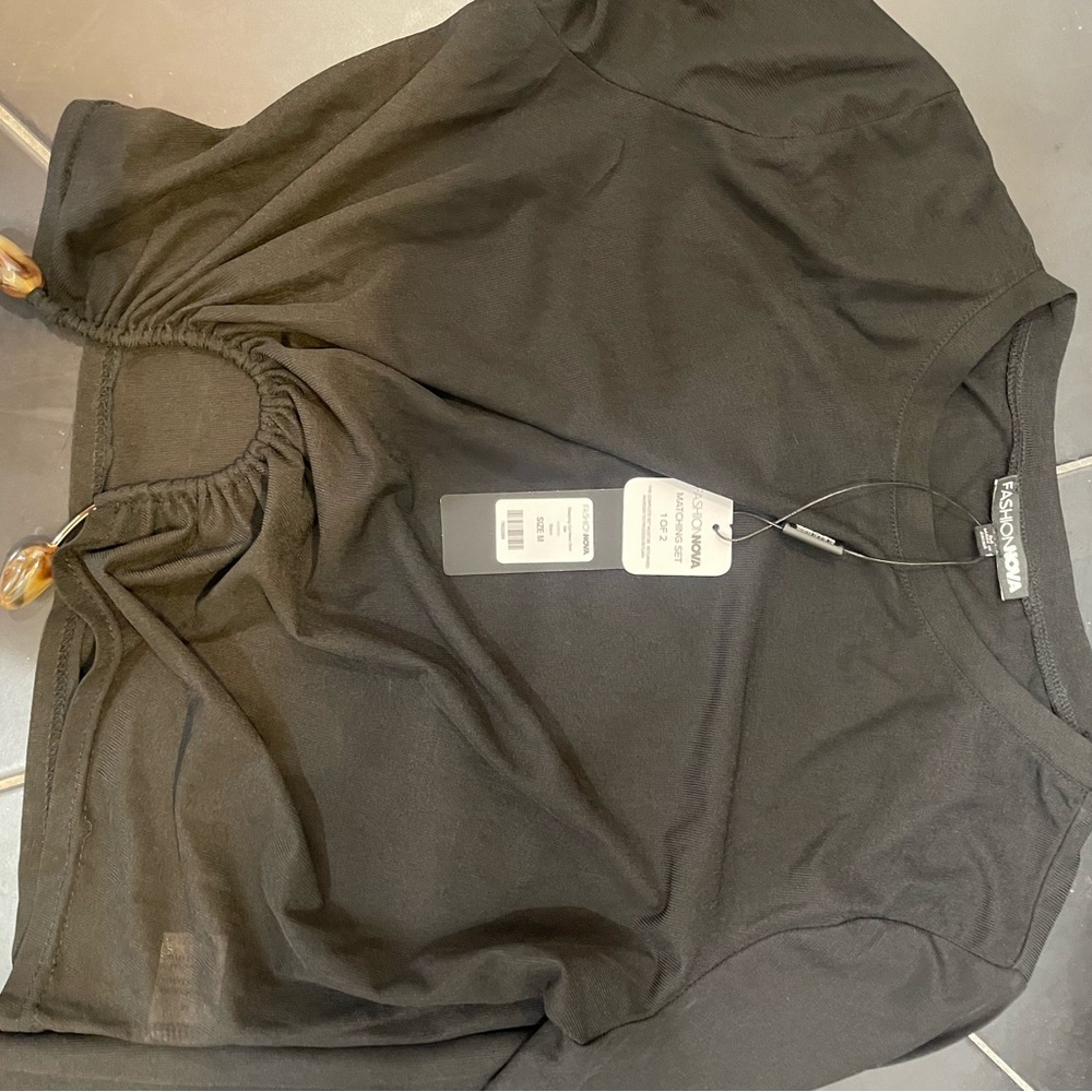 Two Piece Set - Picture 5 of 6